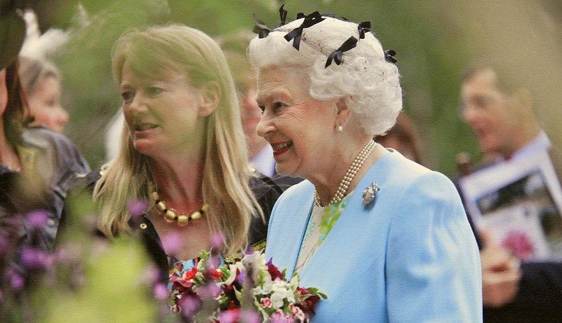 The Queen at the Chelsea Flower Show. Featured image credit: Karen Roe https://www.flickr.com/photos/karen_roe/7303264370