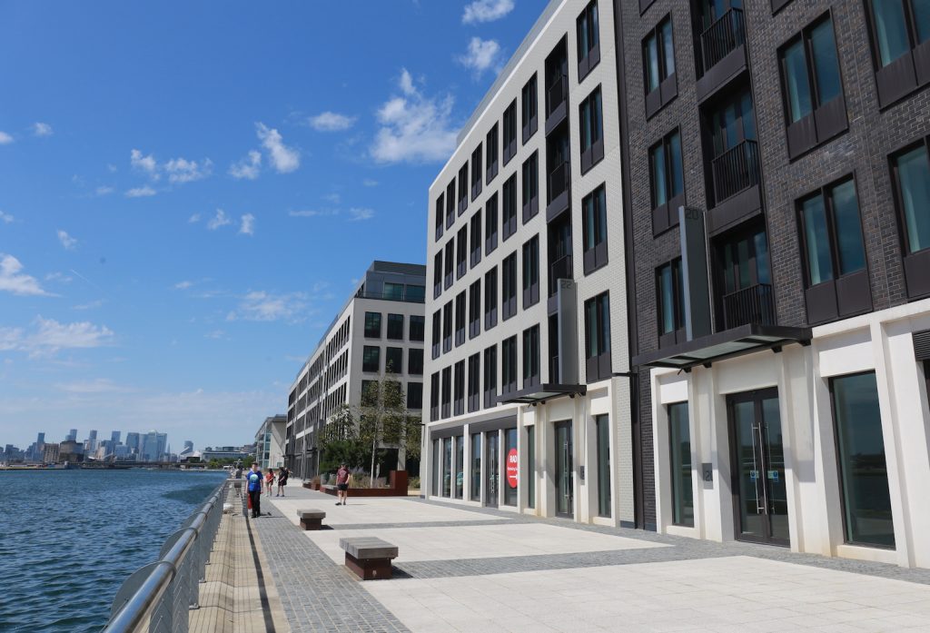 The Royal Albert Dock project has become a ghost town since 2019