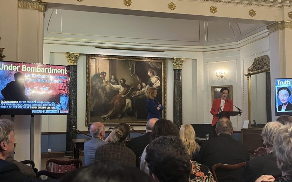 Rudenko alongside Mirror editor Alison Phillips