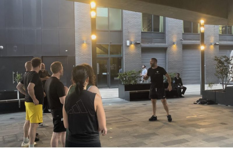 Picture of a self-defence taking place in an underpass.