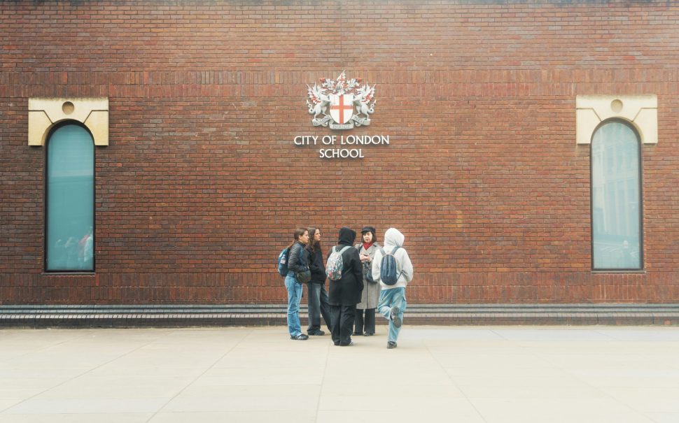 photo of sign saying city of London school